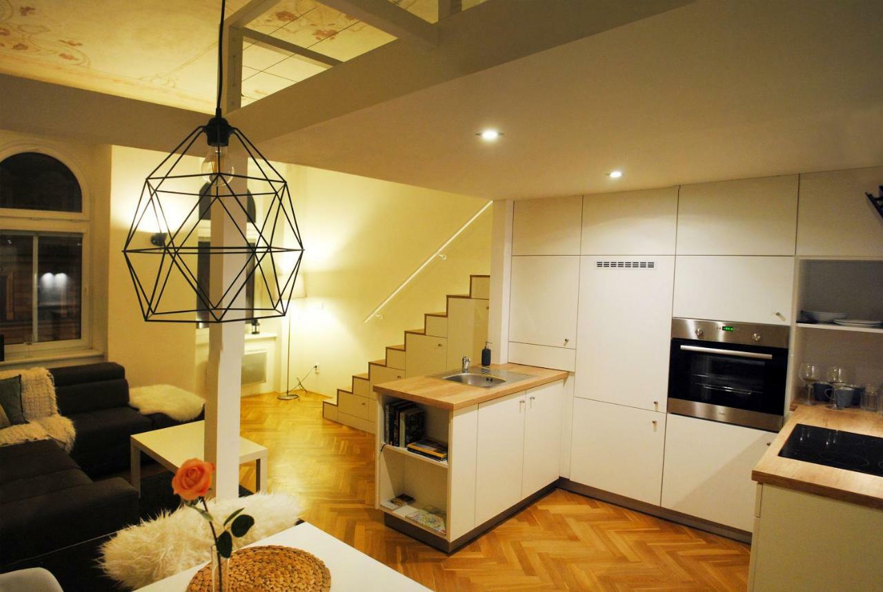 Apartments Centre In Style Olomouc Dış mekan fotoğraf